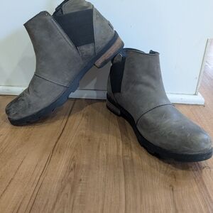 Sorel Women's Chelsea Boots